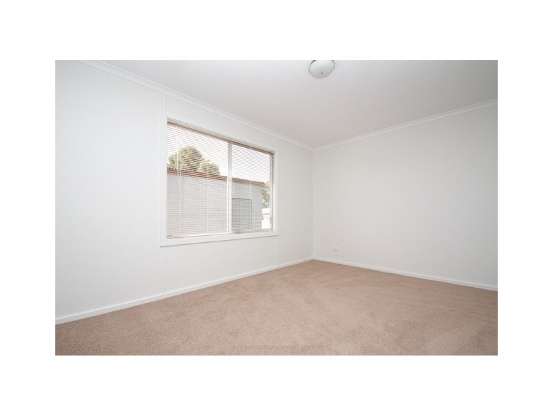 9 Wodonga Ave, Loxton SA 5333