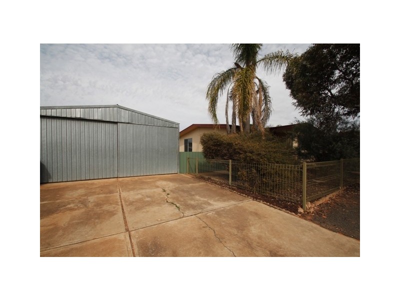 9 Wodonga Ave, Loxton SA 5333