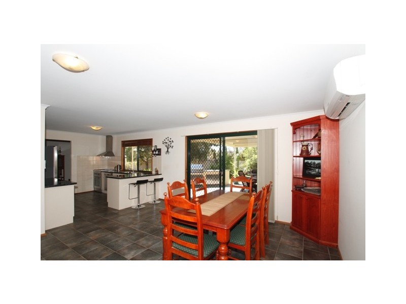 128 Balfour Ogilvy, Loxton SA 5333