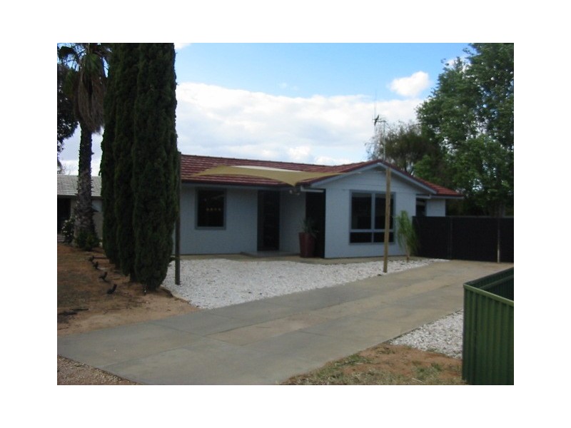 13 Showell Avenue, Renmark SA 5341