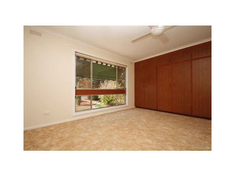 24 WODONGA, Loxton SA 5333