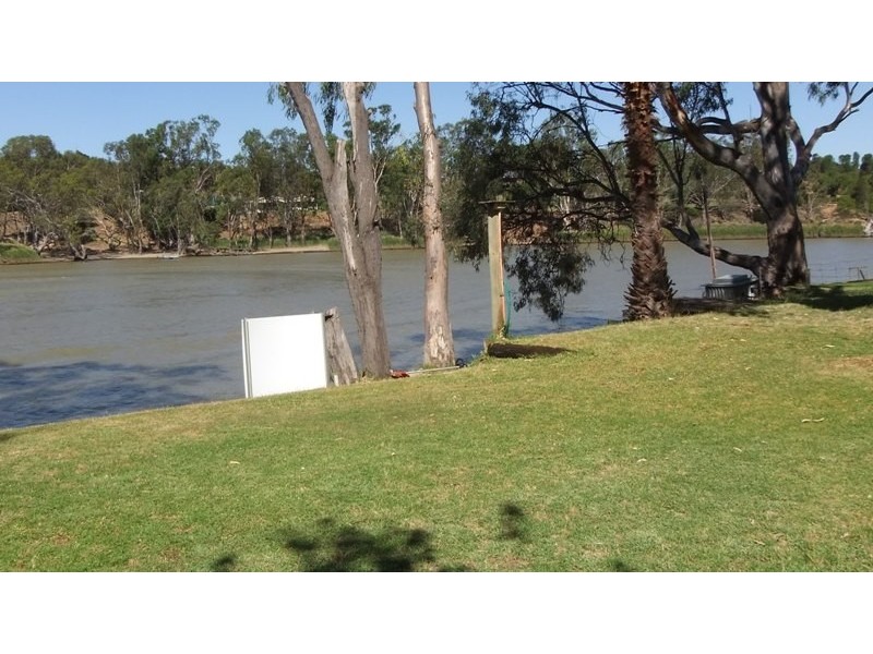 165 Scott’s Creek shack Road, Morgan SA 5320