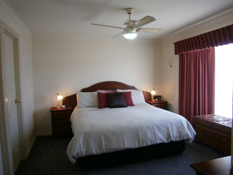 6 Fulwood Street, Waikerie SA 5330