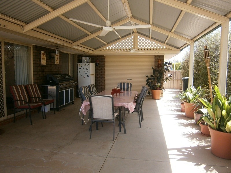 6 Fulwood Street, Waikerie SA 5330