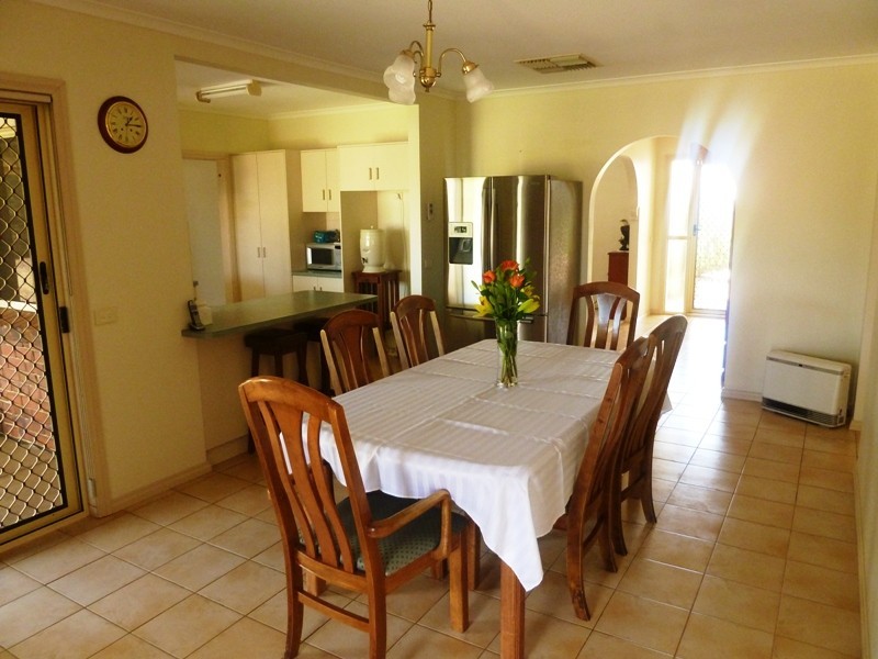 36 Fifth Street, Loxton SA 5333