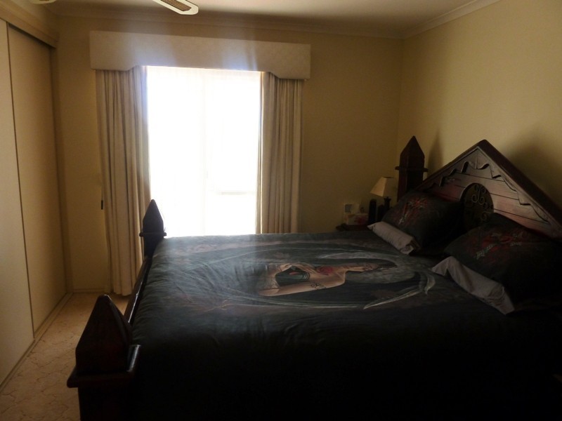 36 Fifth Street, Loxton SA 5333