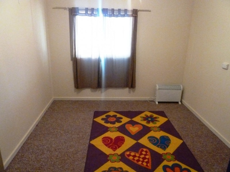 16 Hameister Avenue, Loxton SA 5333