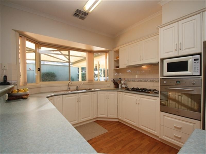 8 Gosse Avenue, Loxton SA 5333