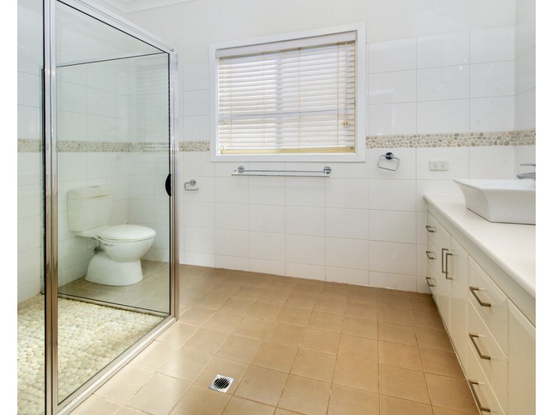 11 Sadlier Street, Loxton SA 5333