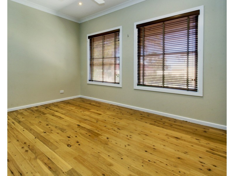 11 Sadlier Street, Loxton SA 5333