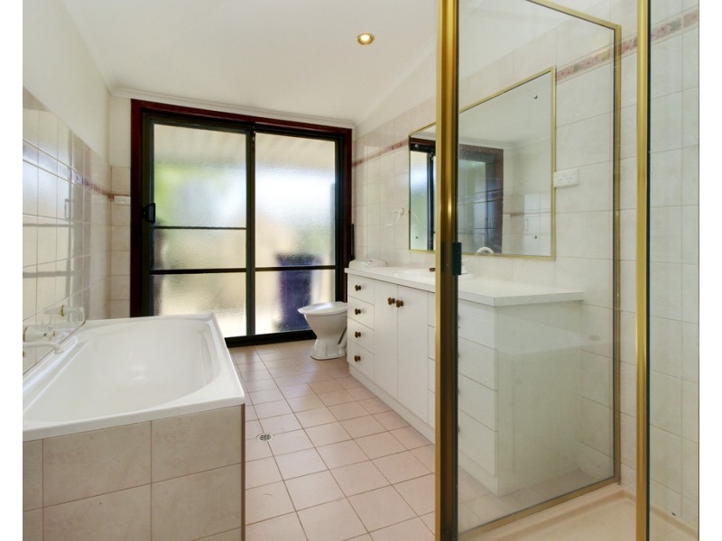 11 Sadlier Street, Loxton SA 5333