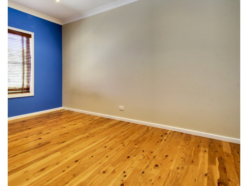 11 Sadlier Street, Loxton SA 5333