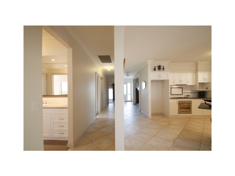 5B STASINOWSKY COURT, Loxton SA 5333