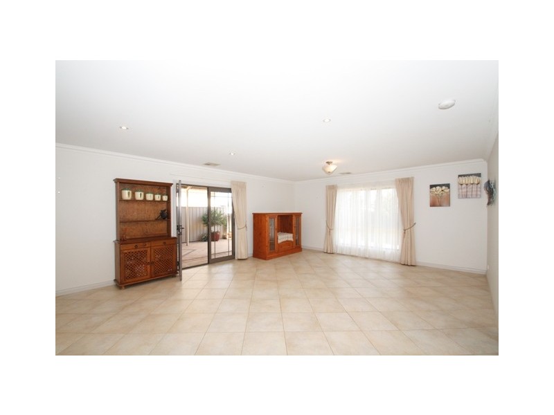 5B STASINOWSKY COURT, Loxton SA 5333