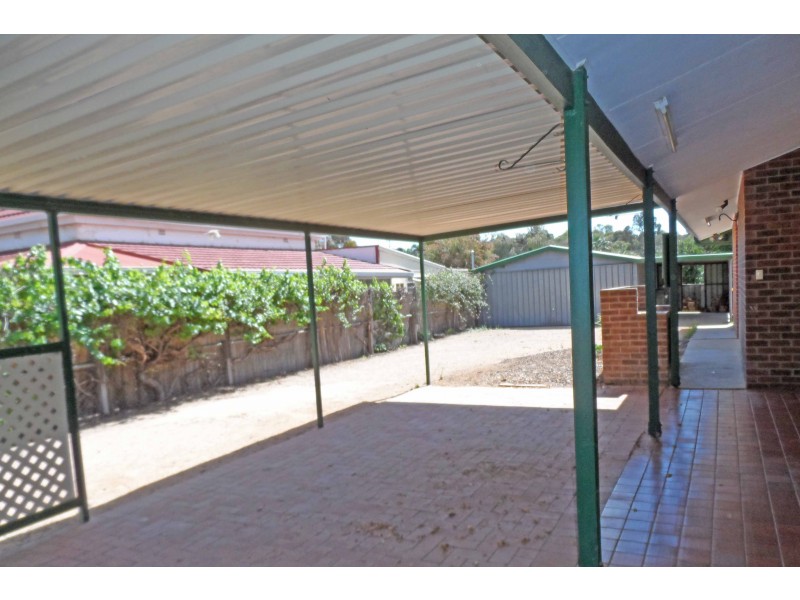 92 Twentieth Street, Renmark SA 5341
