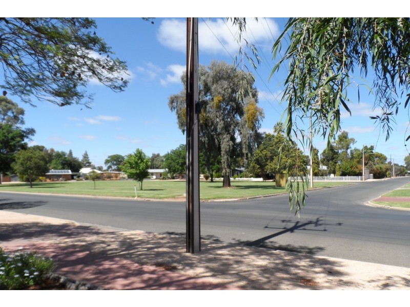 92 Twentieth Street, Renmark SA 5341
