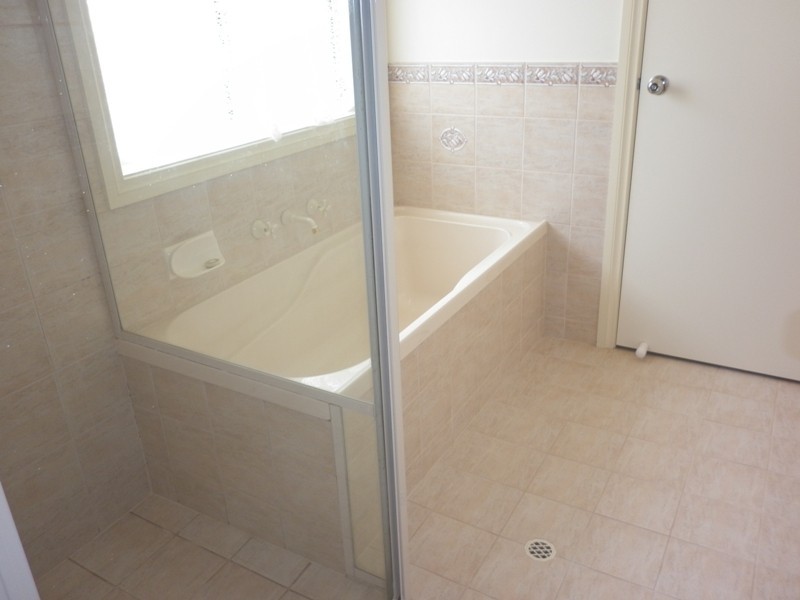 8 Curtis Avenue, Paringa SA 5340