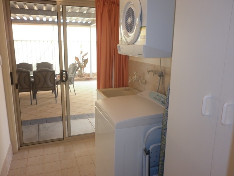 8 Curtis Avenue, Paringa SA 5340