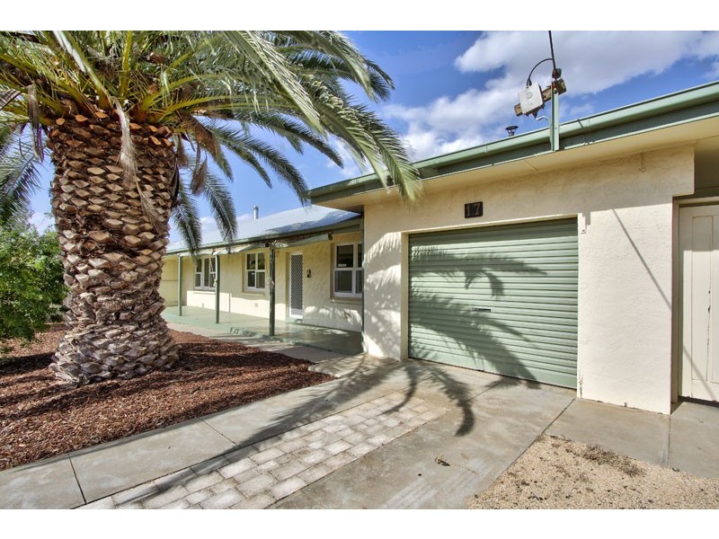 17 COLIN STREET, Loxton SA 5333
