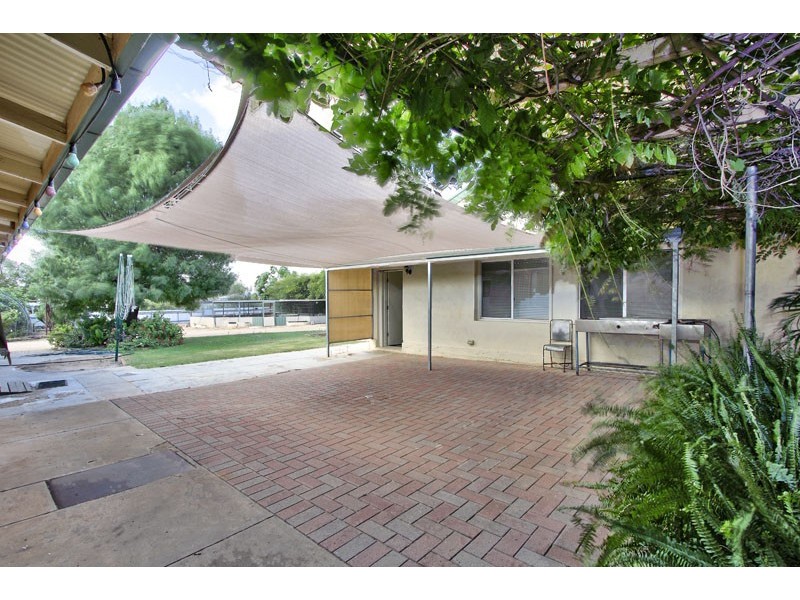 17 COLIN STREET, Loxton SA 5333