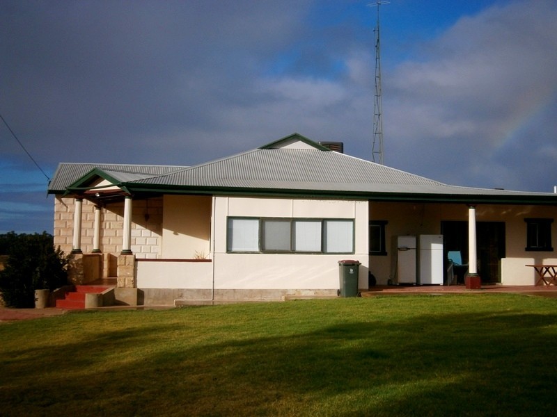 163 Pelican Point Road, Morgan SA 5320