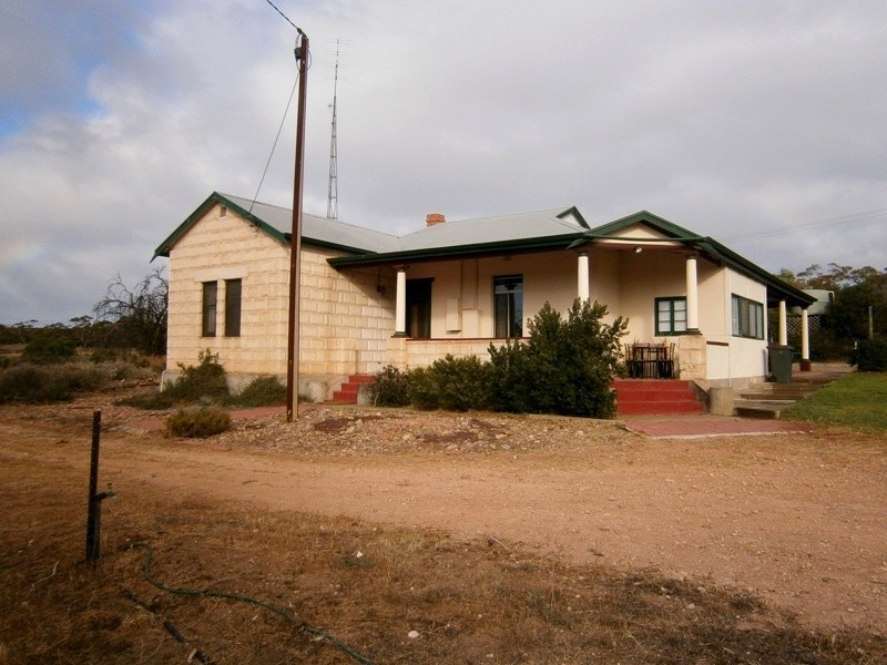 163 Pelican Point Road, Morgan SA 5320