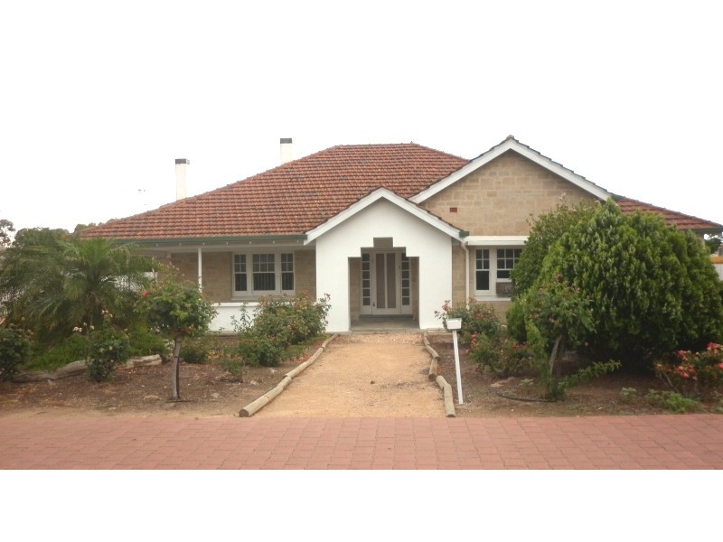 150 Renmark Avenue, Renmark SA 5341