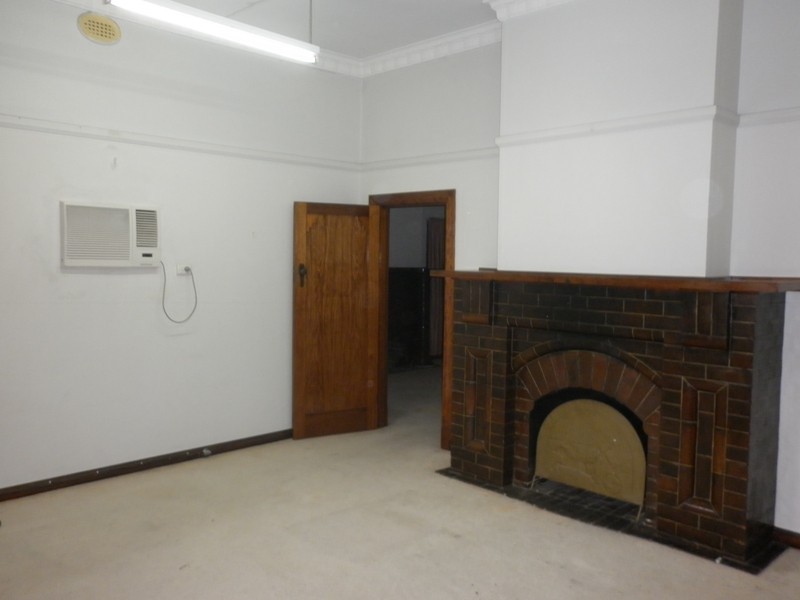 150 Renmark Avenue, Renmark SA 5341