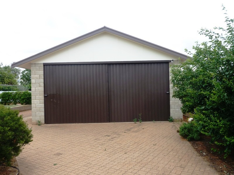 6 Busbridge Court, Loxton SA 5333