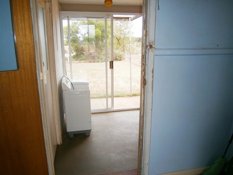 24 Segneri Road, Waikerie SA 5330