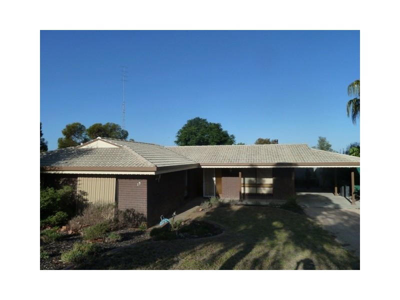 13 Spriggs Street, Berri SA 5343