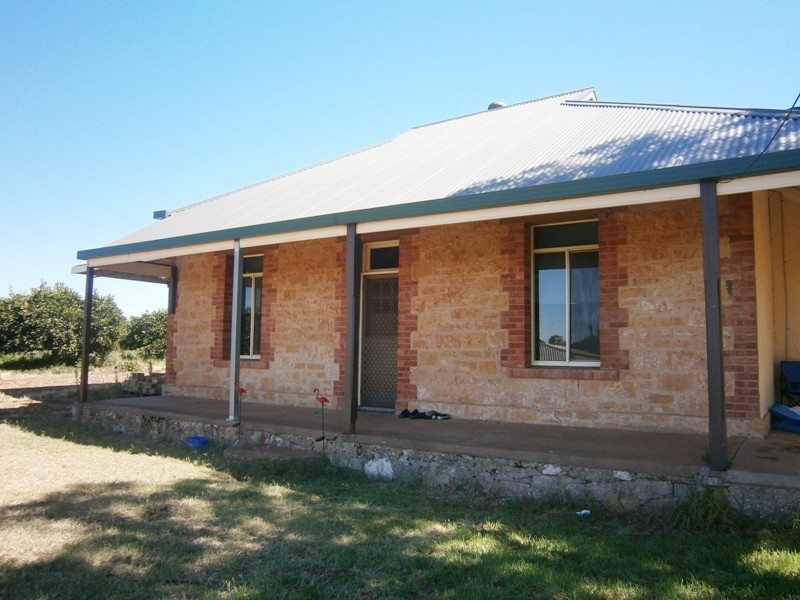 46 Old Blanchetown Road, Waikerie SA 5330