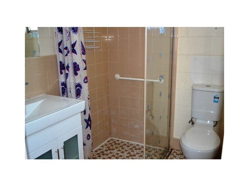 1/8 Eringa Avenue, Loxton SA 5333