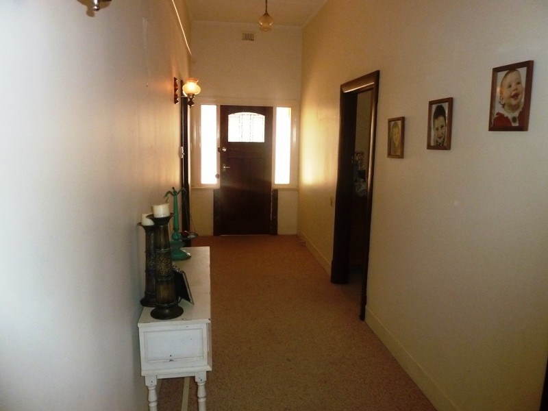 13 Third Street, Loxton SA 5333