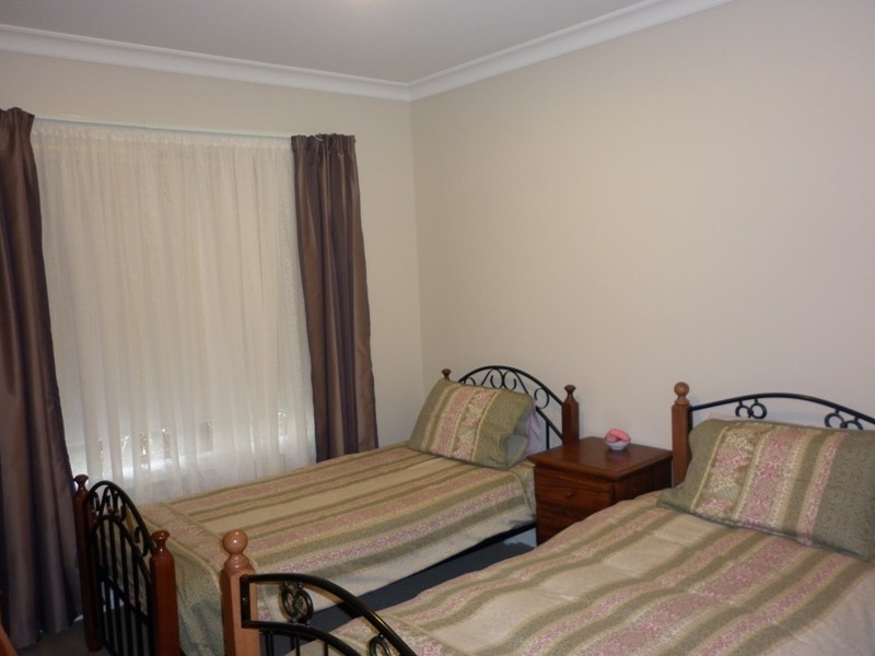 13 Evans Street, Renmark SA 5341