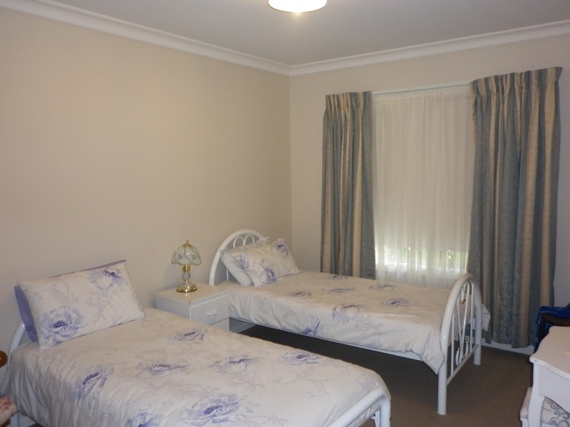 13 Evans Street, Renmark SA 5341