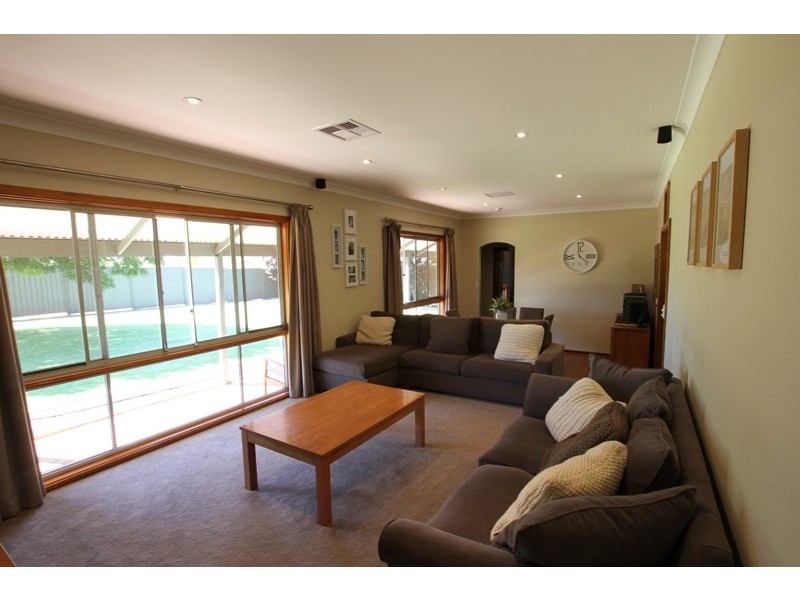 48 Bassham Road, Barmera SA 5345