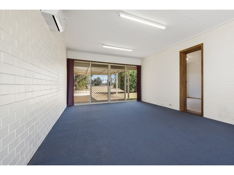 12614 Sturt Highway, Waikerie SA 5330