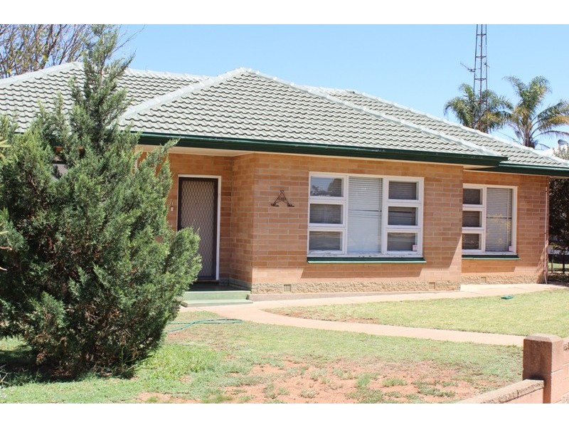 16 MacGillivray Street, Barmera SA 5345