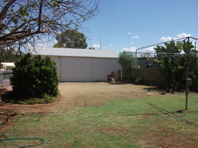 16 MacGillivray Street, Barmera SA 5345