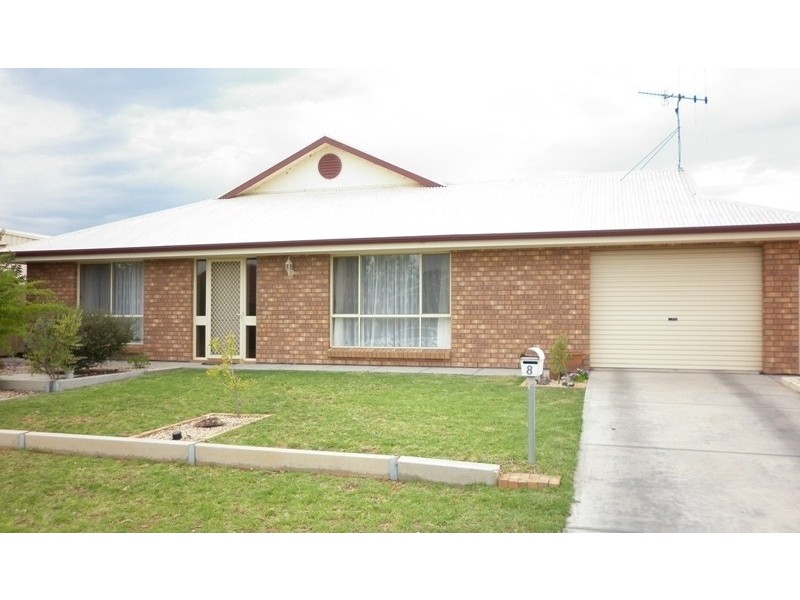 8 Cook Street, Renmark SA 5341
