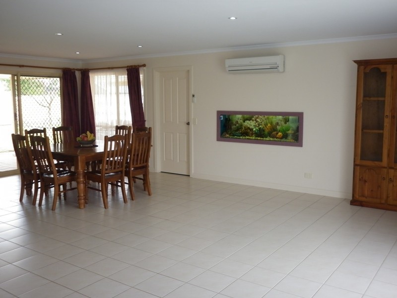 8 Cook Street, Renmark SA 5341