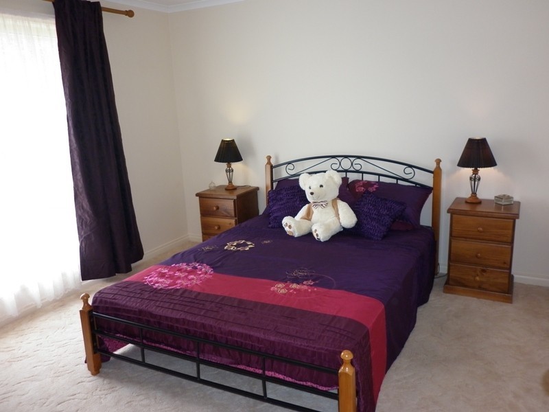 8 Cook Street, Renmark SA 5341