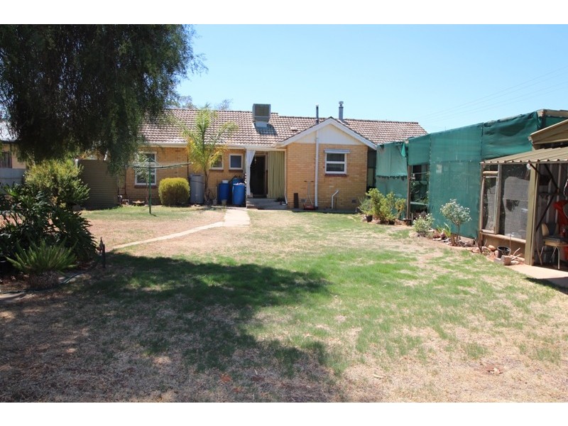 19 Farmer Street, Barmera SA 5345