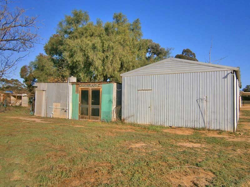 90 Gran Road, Winkie SA 5343
