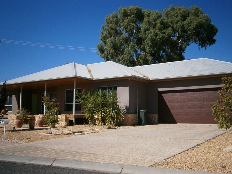 25 Ian Showell Drive, Renmark SA 5341