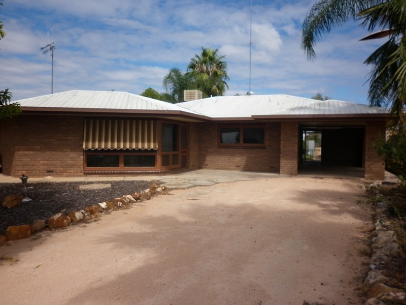 230 Bookmark Avenue, Renmark SA 5341