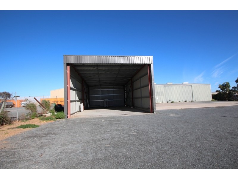 4 Verrall Crescent, Berri SA 5343