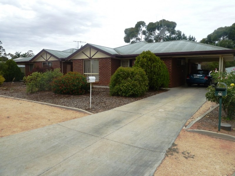 26A and 26B Luther Road, Loxton SA 5333