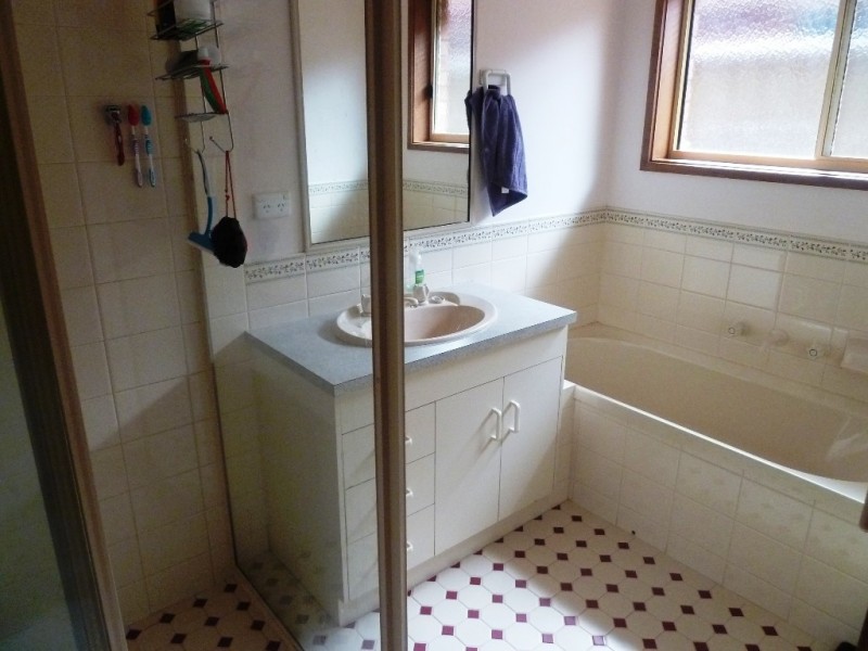 26A and 26B Luther Road, Loxton SA 5333